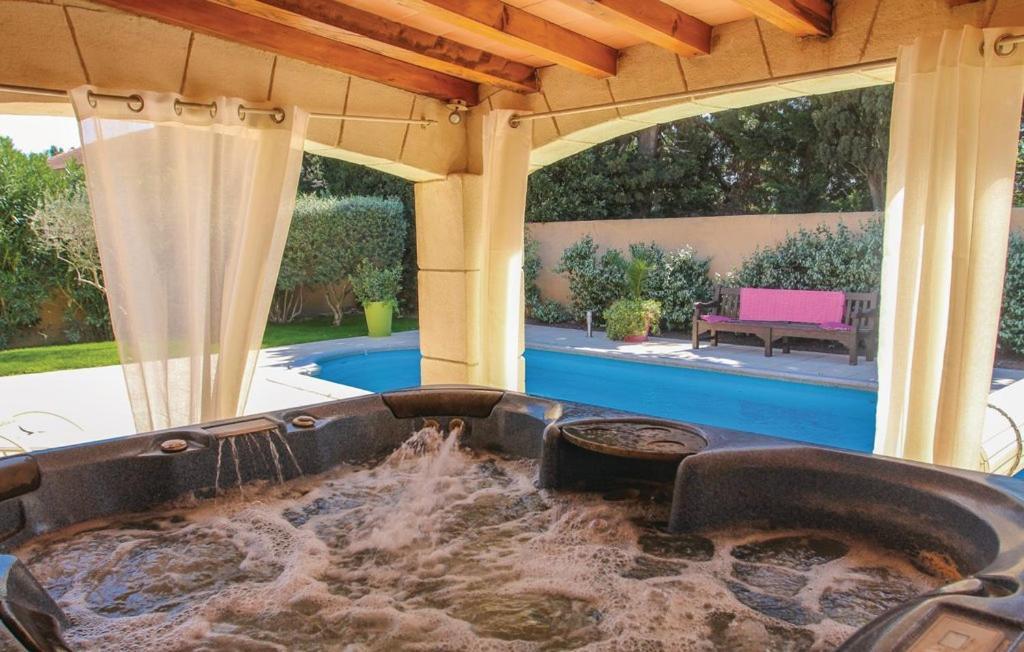 Villa Flamenca - Piscine Chauffee Chateaurenard Exterior photo